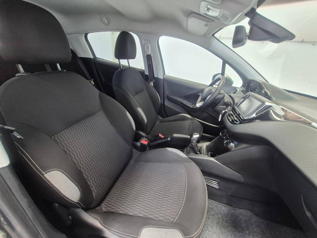 peugeot-208-2016-diesel-1560cc