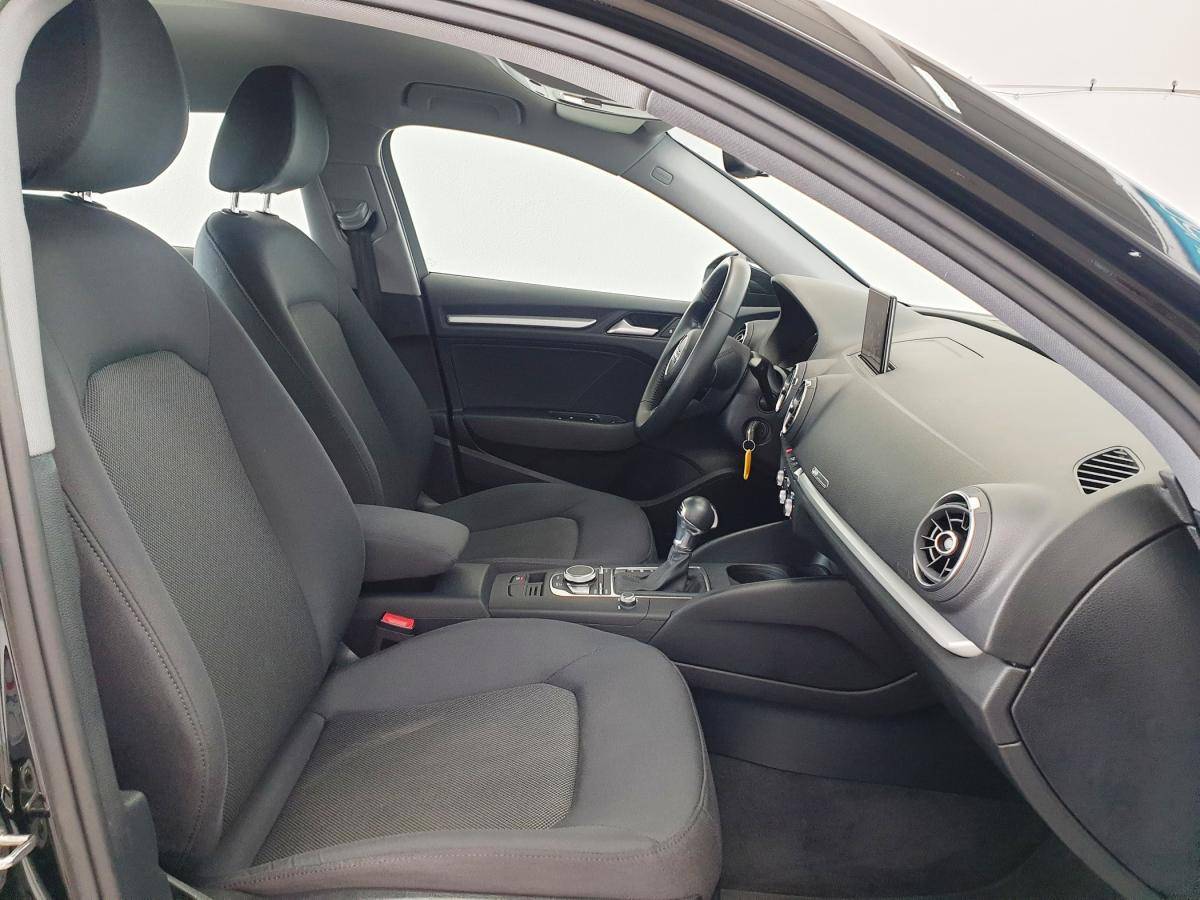 audi-a3-limousine-2018-diesel-1598cc