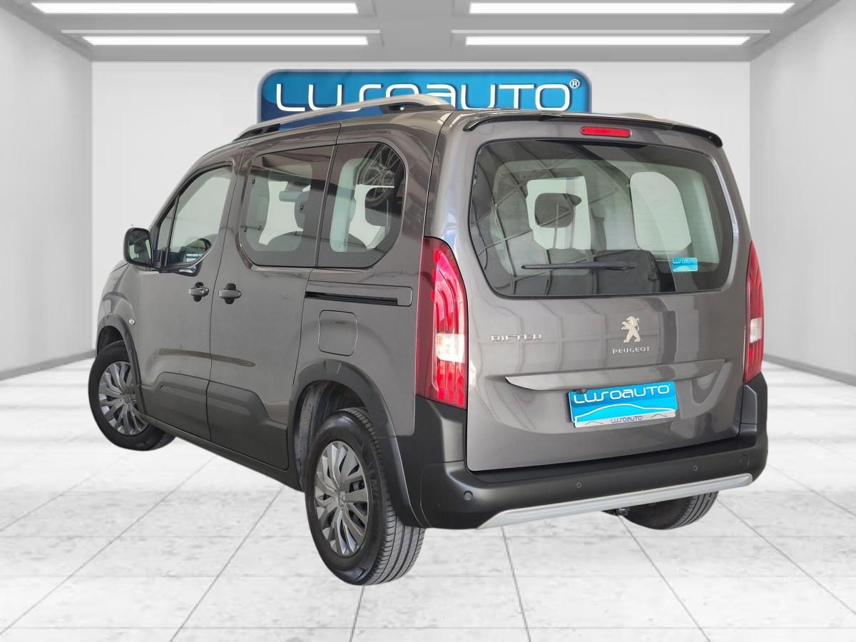 peugeot-rifter-2022-gasolina-1199cc
