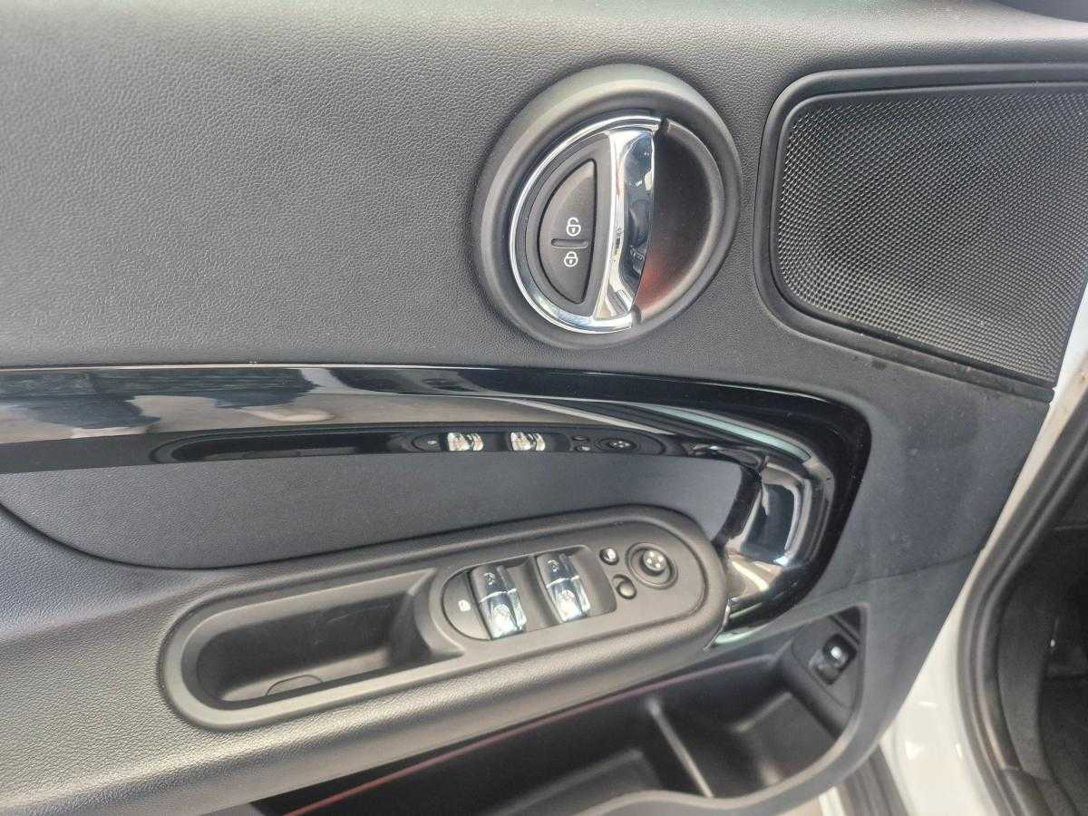 mini-countryman-2020-hibrido-a-gasolina-1499cc