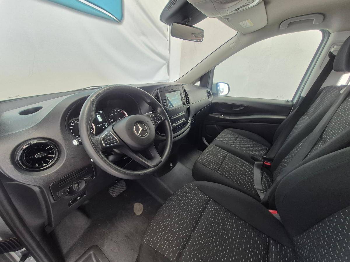 mercedes-benz-vito-2022-diesel-1950cc