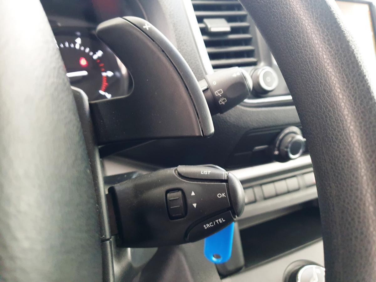 citroen-spacetourer-2017-diesel-1560cc