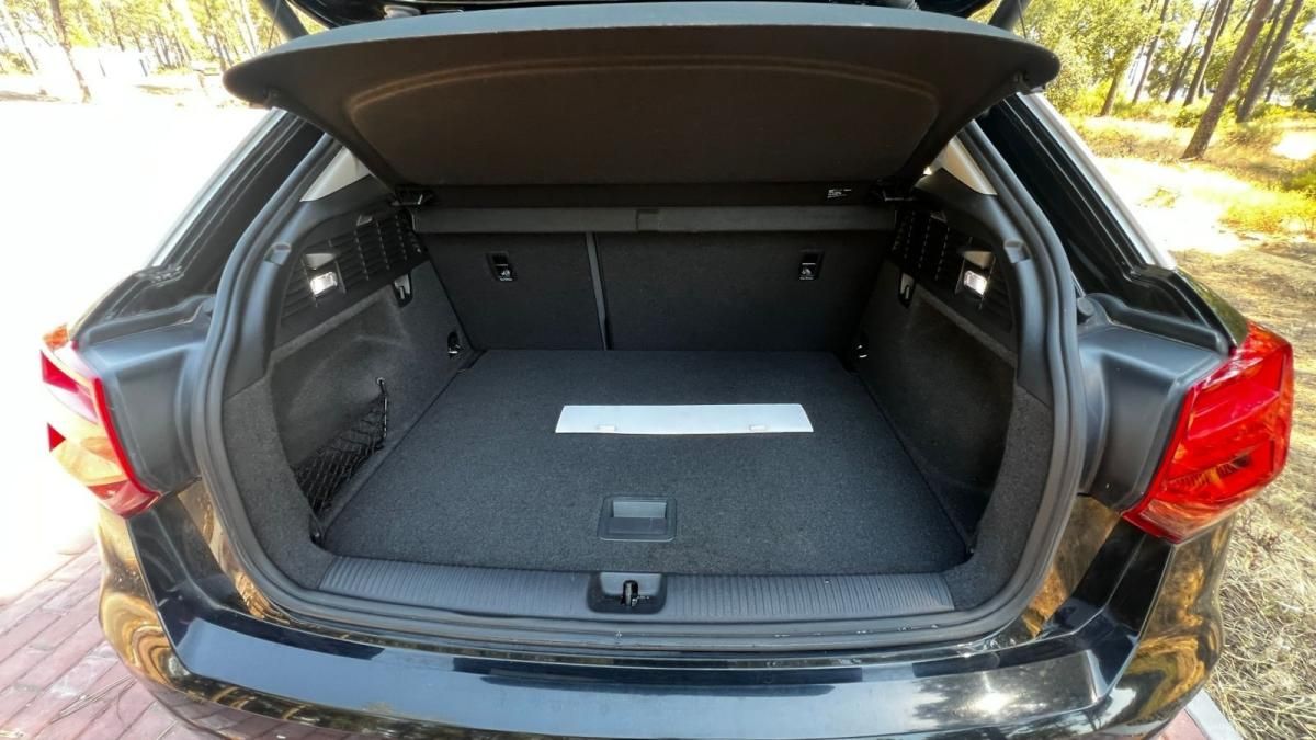 audi-q2-2018-diesel-1598cc