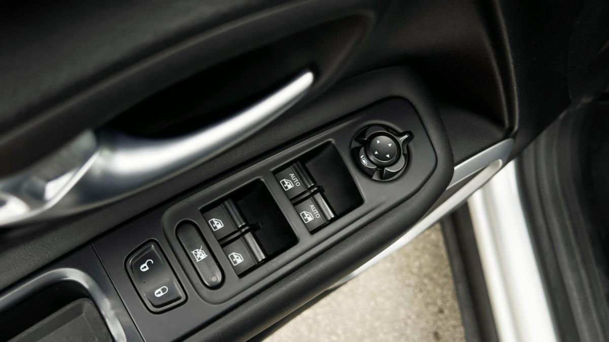 jeep-renegade-2017-diesel-1598cc