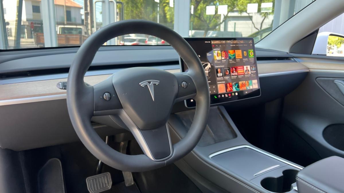 tesla-model-y-2023-eletrico-0cc