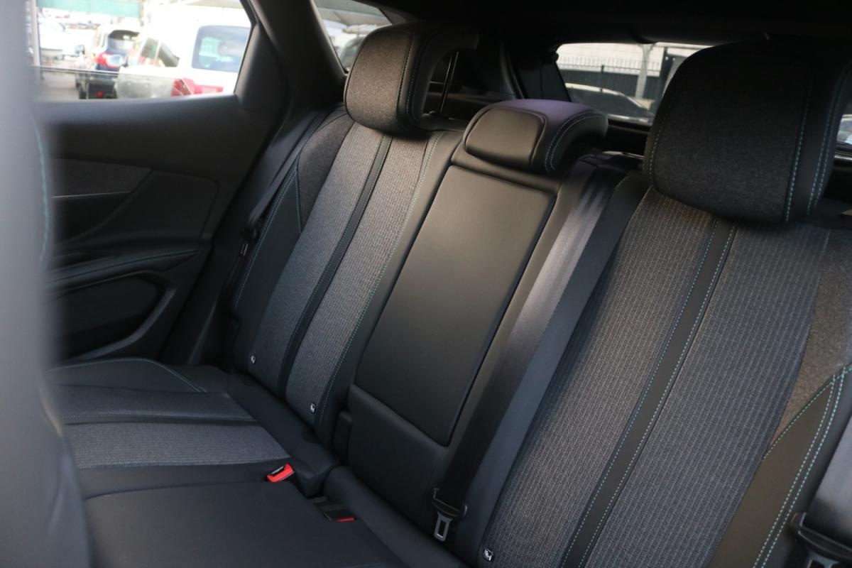 peugeot-3008-2023-diesel-1499cc