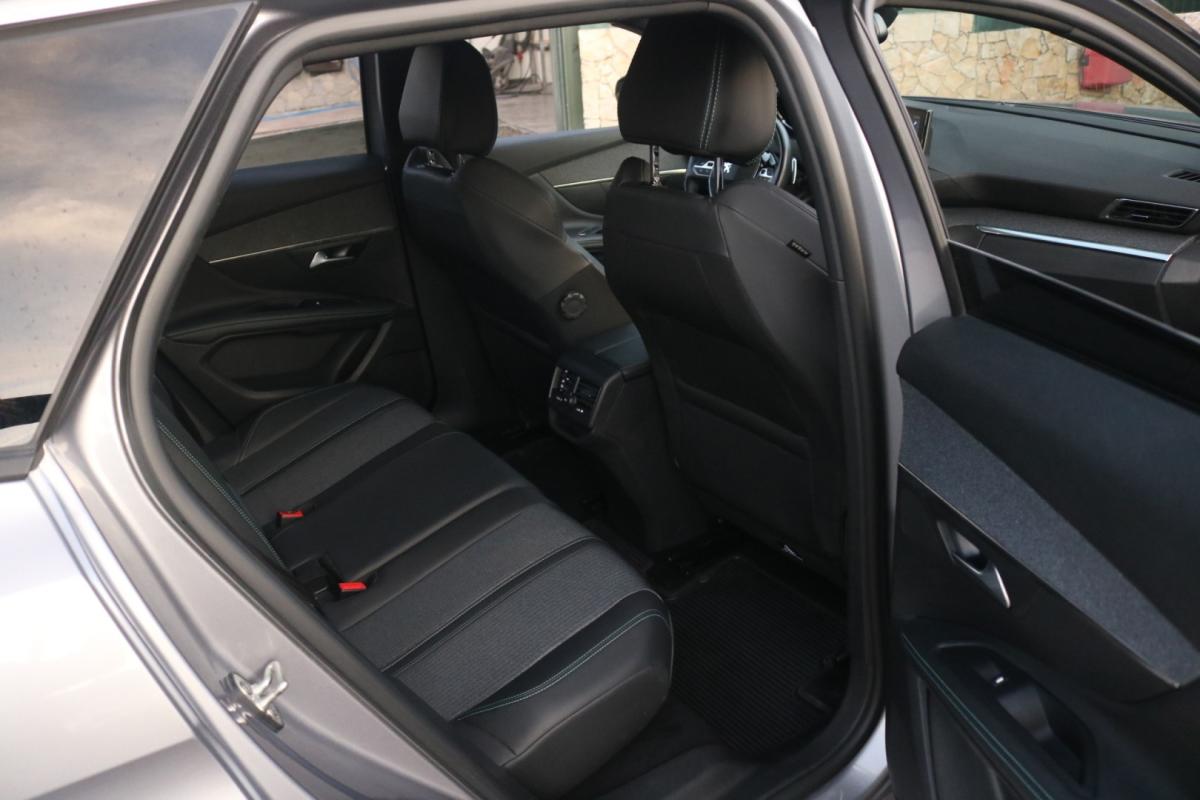 peugeot-3008-2023-diesel-1499cc