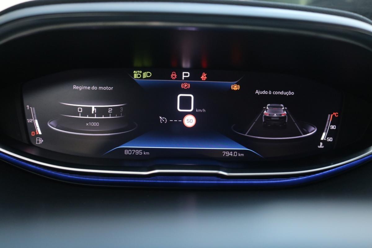 peugeot-3008-2023-diesel-1499cc