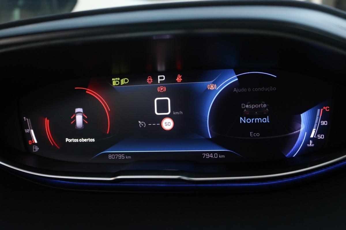 peugeot-3008-2023-diesel-1499cc