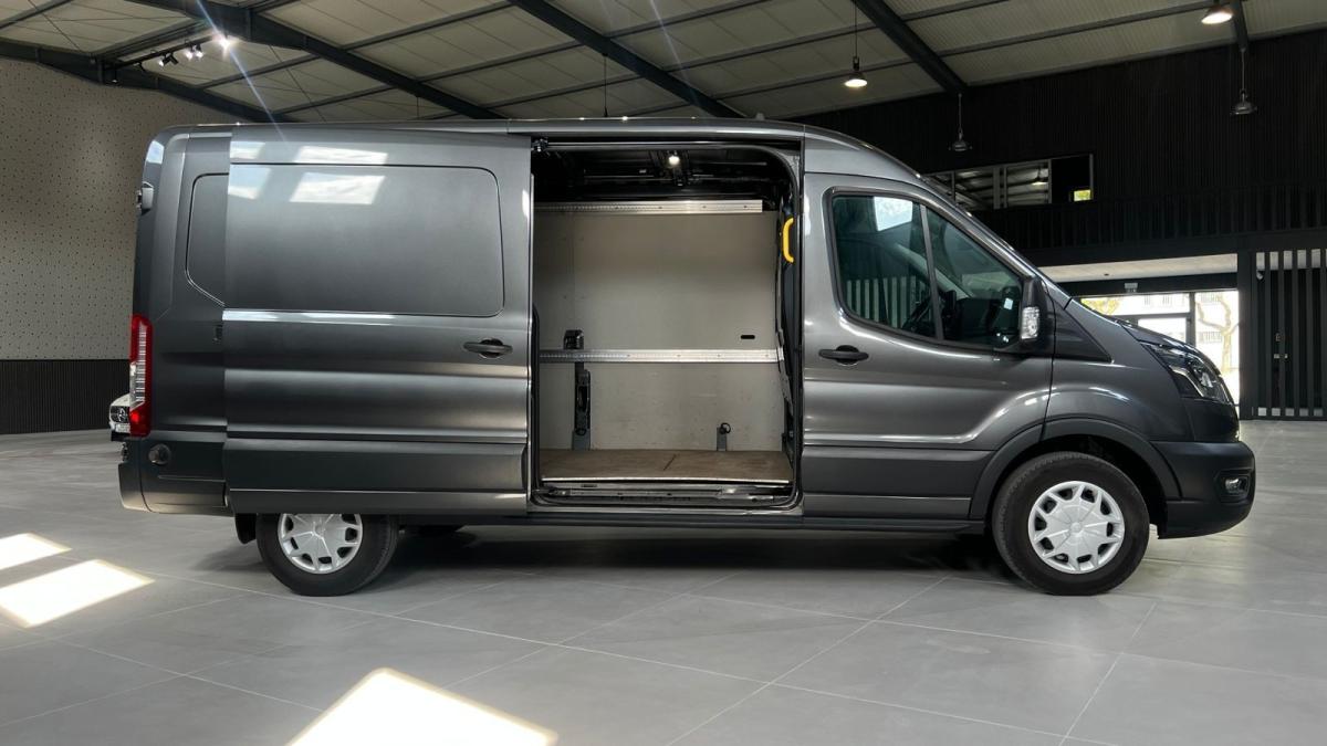 ford-transit-2022-diesel-1995cc