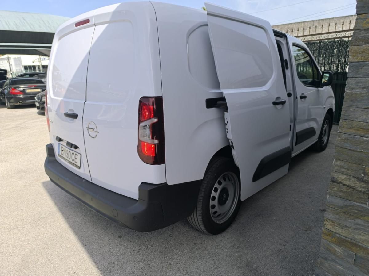 opel-combo-2024-diesel-1499cc