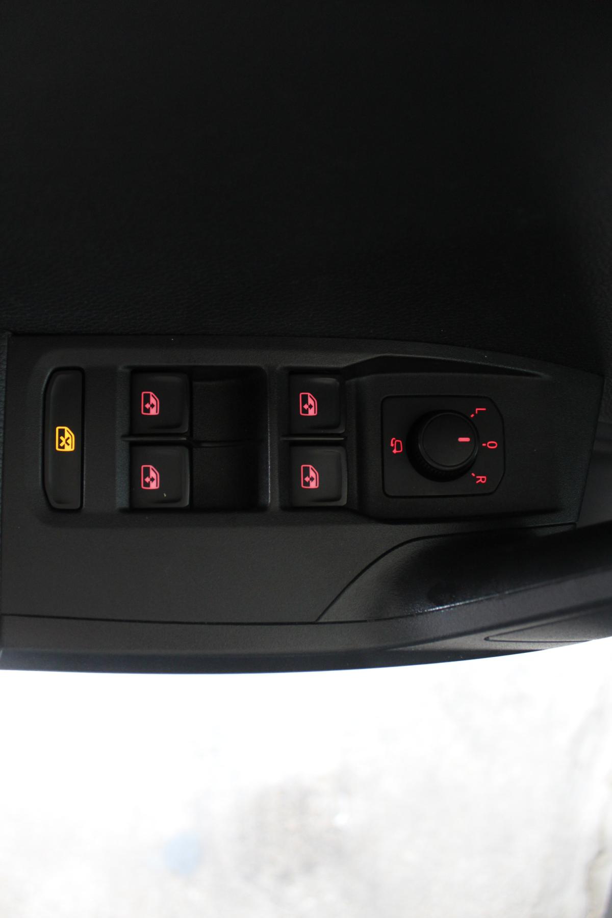 seat-arona-2022-gasolina-999cc