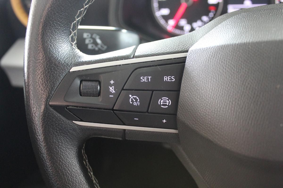 seat-arona-2022-gasolina-999cc
