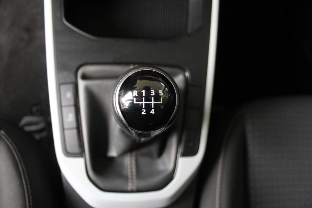 seat-arona-2022-gasolina-999cc
