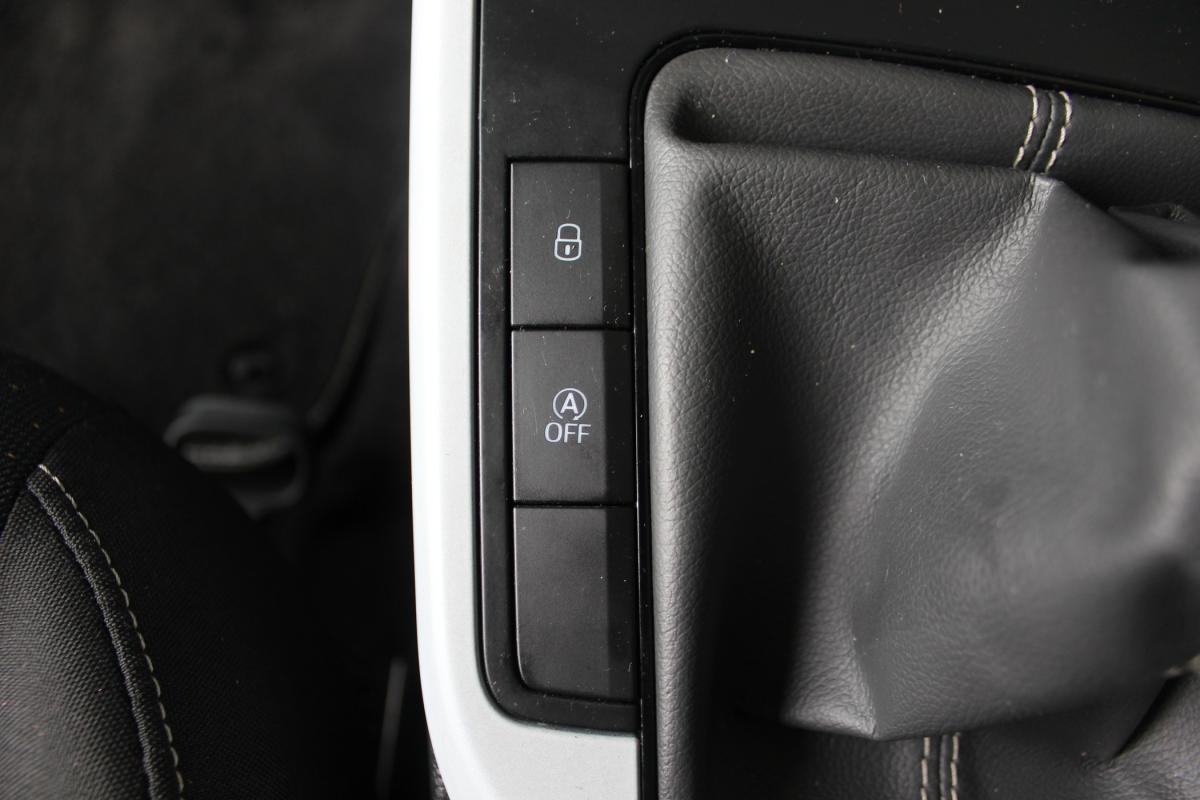 seat-arona-2022-gasolina-999cc