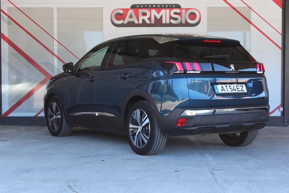 peugeot-3008-2022-hibrido-a-gasolina-1598cc