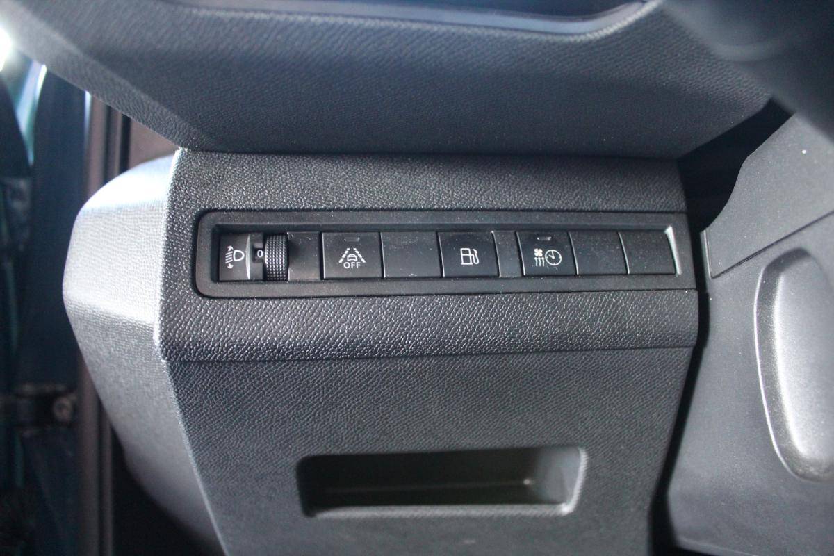 peugeot-3008-2022-hibrido-a-gasolina-1598cc