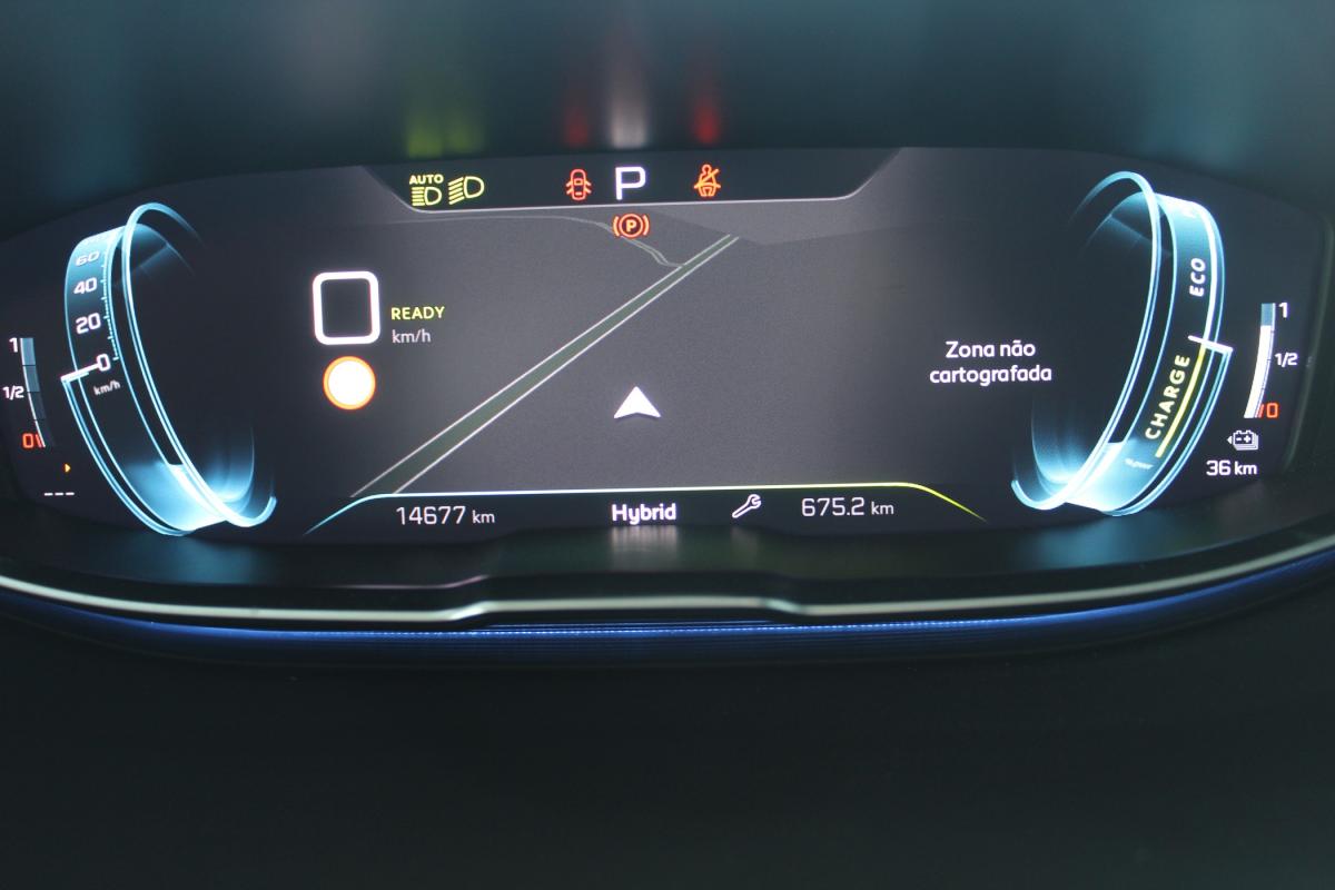 peugeot-3008-2022-hibrido-a-gasolina-1598cc