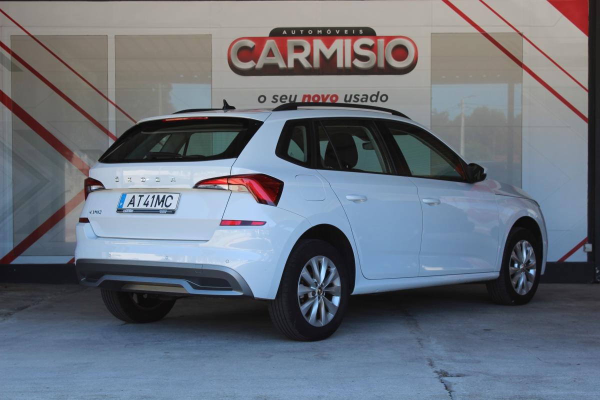 skoda-kamiq-2022-gasolina-999cc