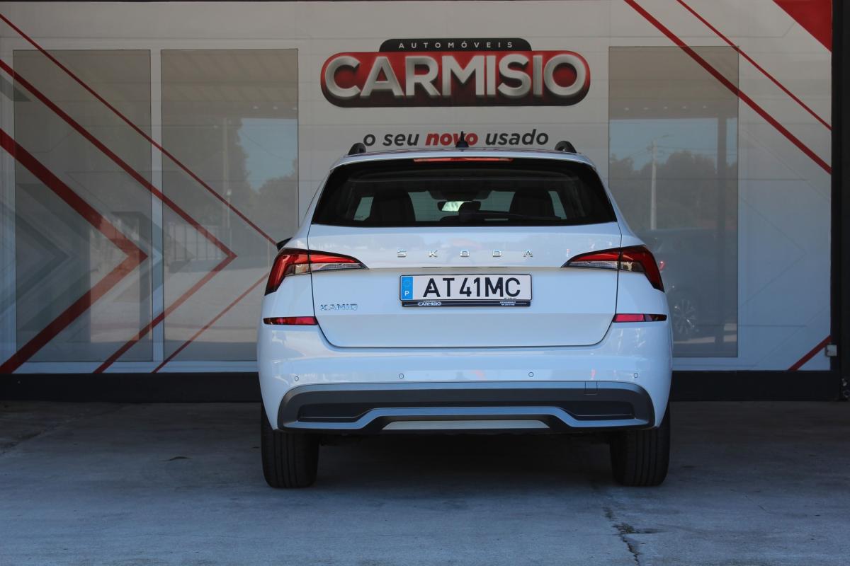 skoda-kamiq-2022-gasolina-999cc