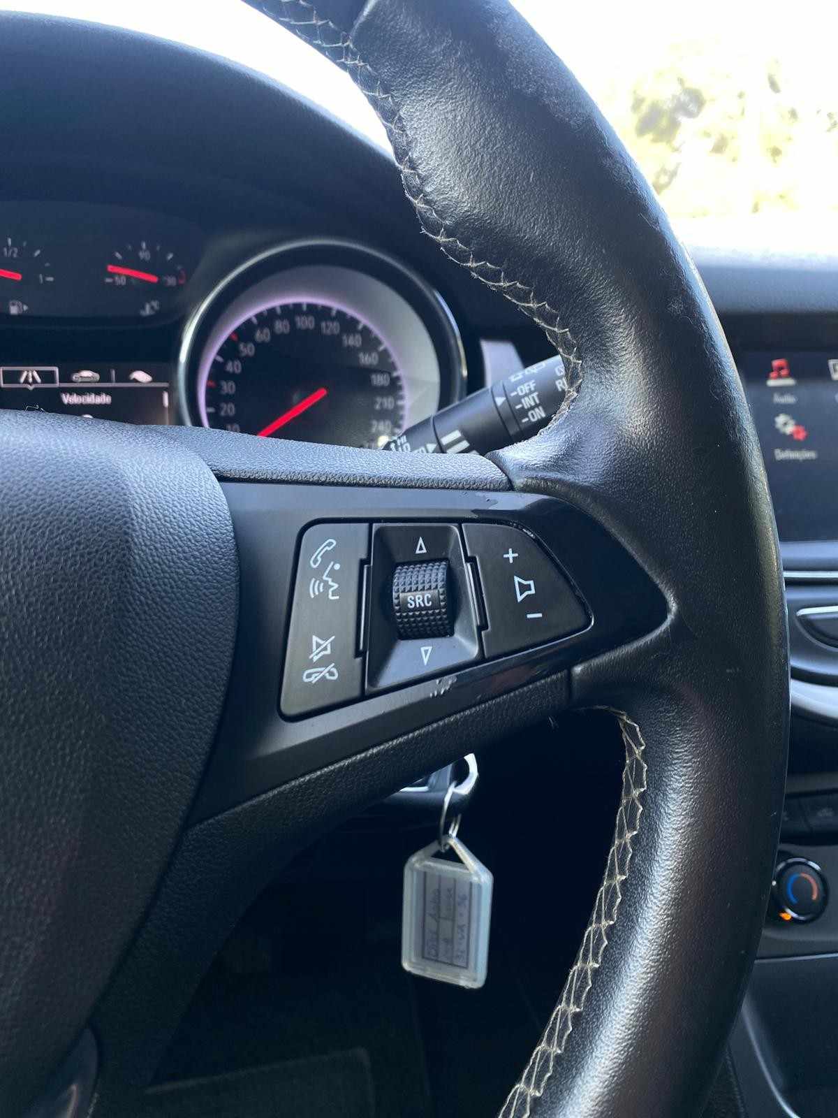 opel-astra-sport-tourer-2018-gasolina-999cc