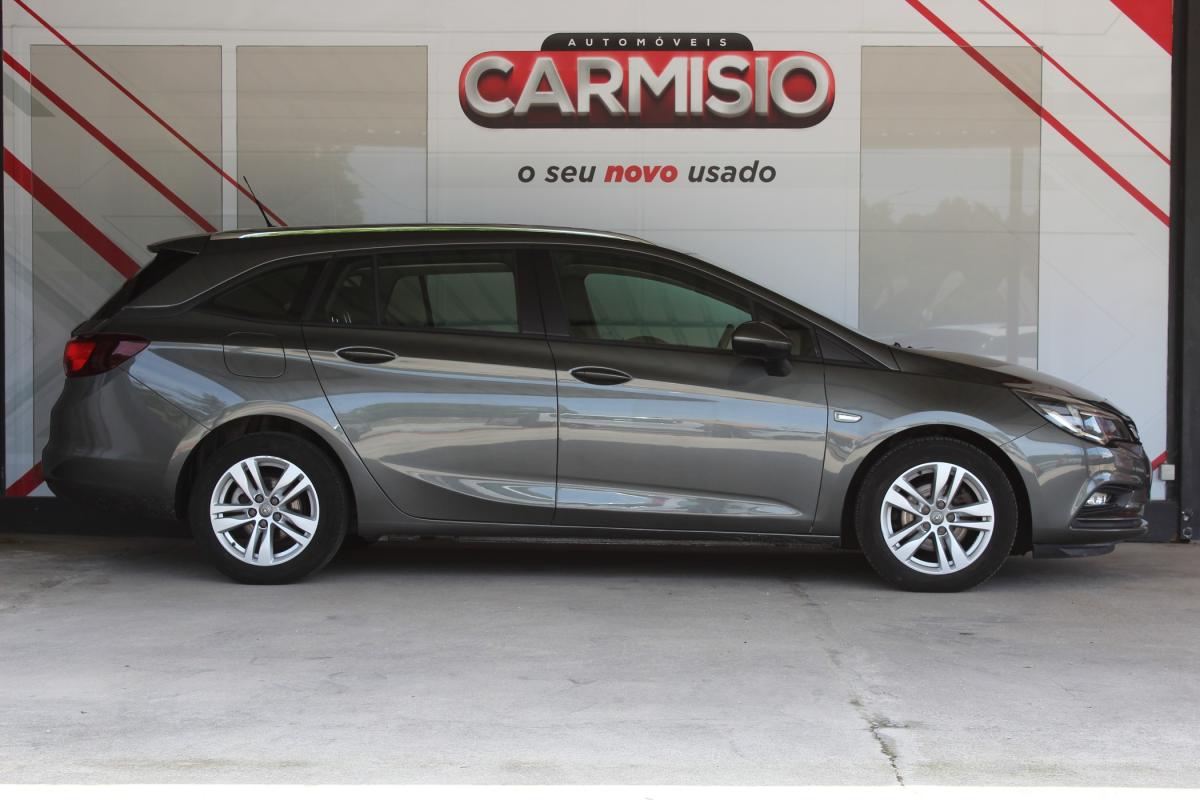 opel-astra-sport-tourer-2018-gasolina-999cc