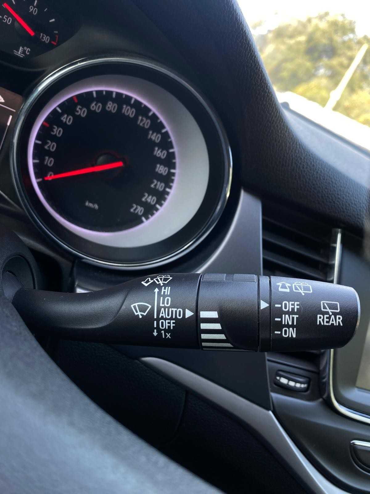 opel-astra-sport-tourer-2018-gasolina-999cc