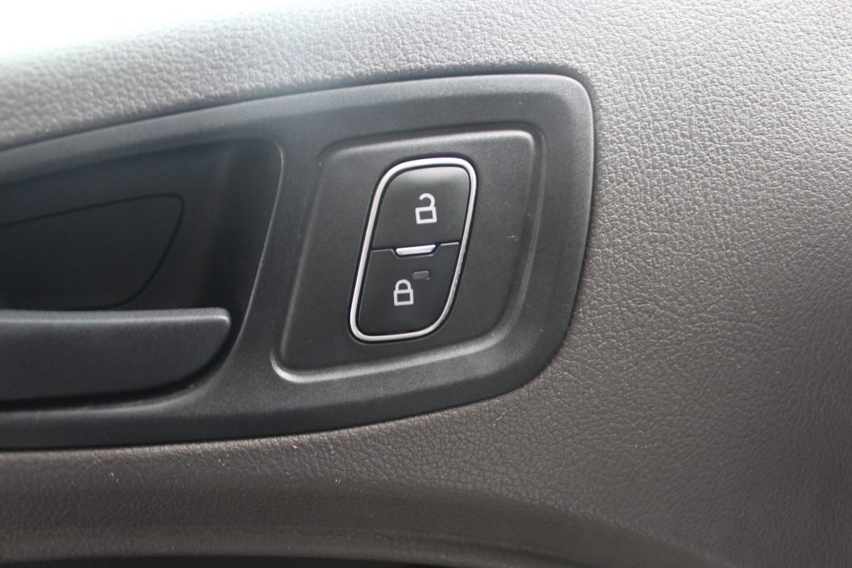 ford-transit-connect-2019-diesel-1499cc