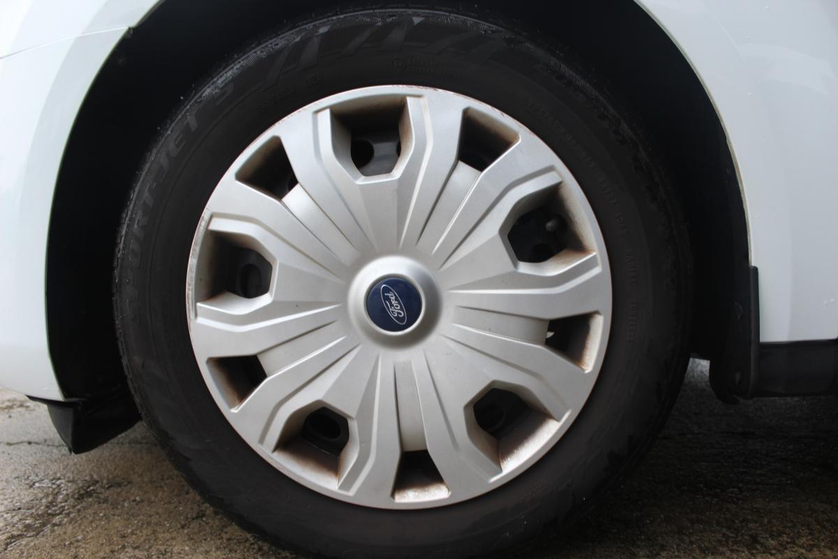 ford-transit-connect-2019-diesel-1499cc