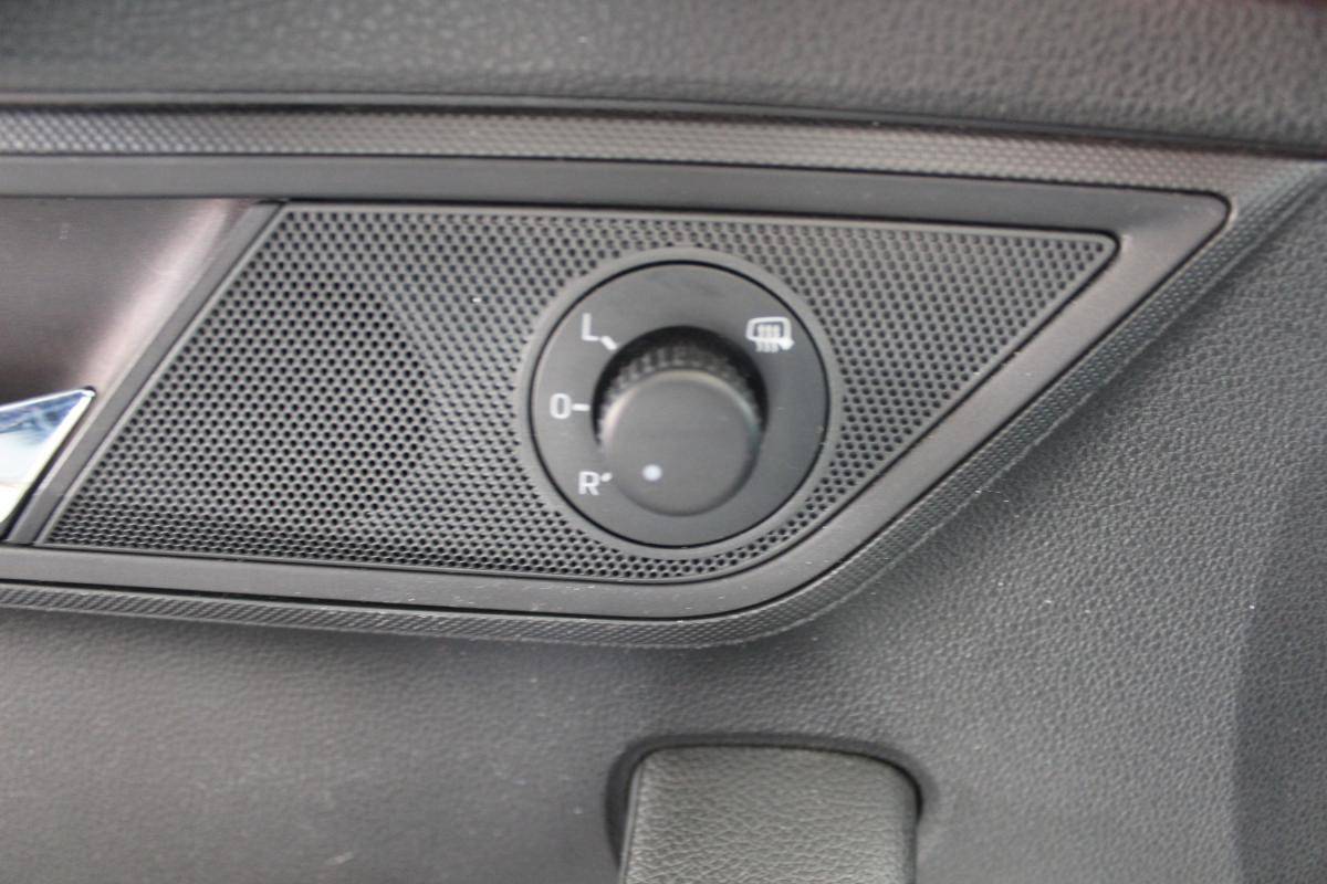 skoda-fabia-break-2022-gasolina-999cc