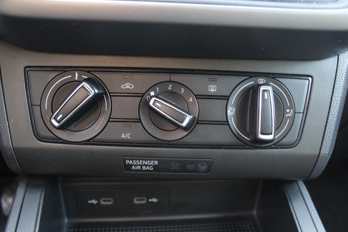 seat-ibiza-2021-gasolina-999cc