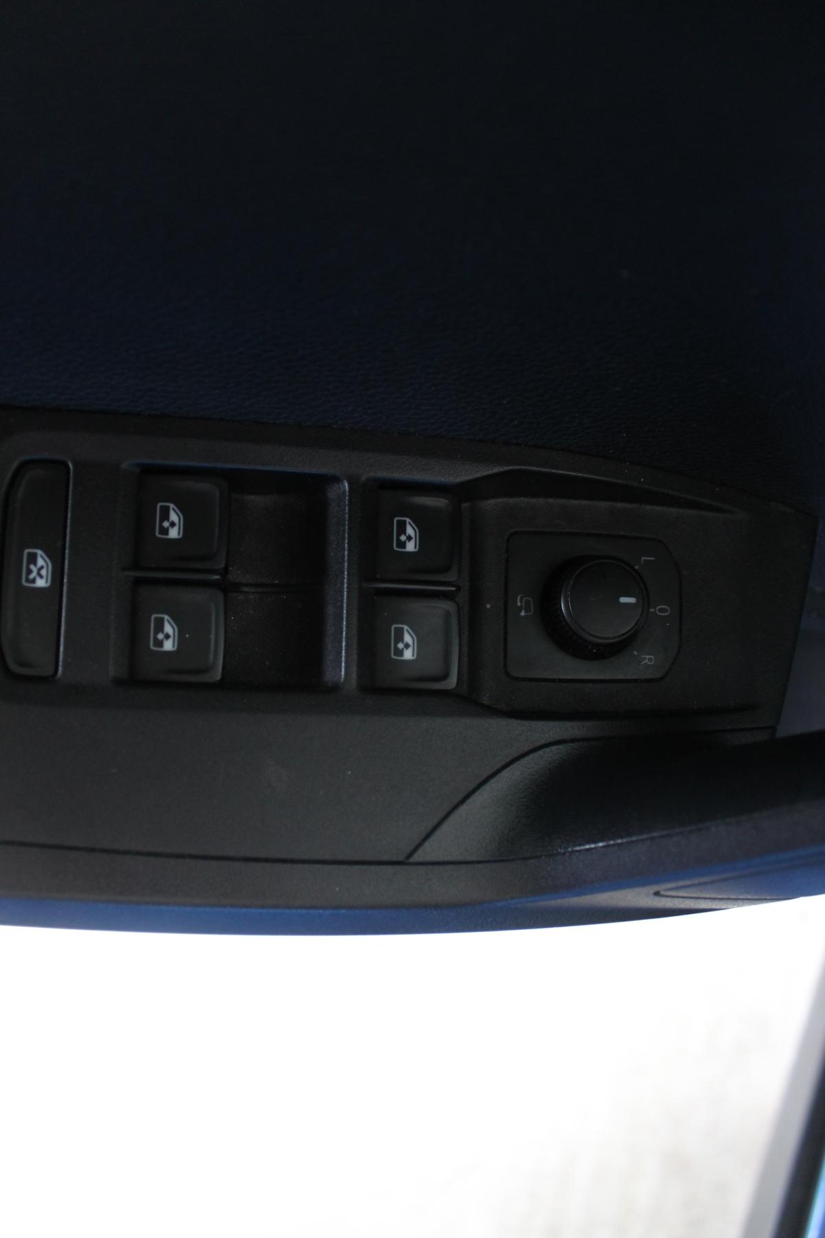 seat-arona-2022-gasolina-999cc