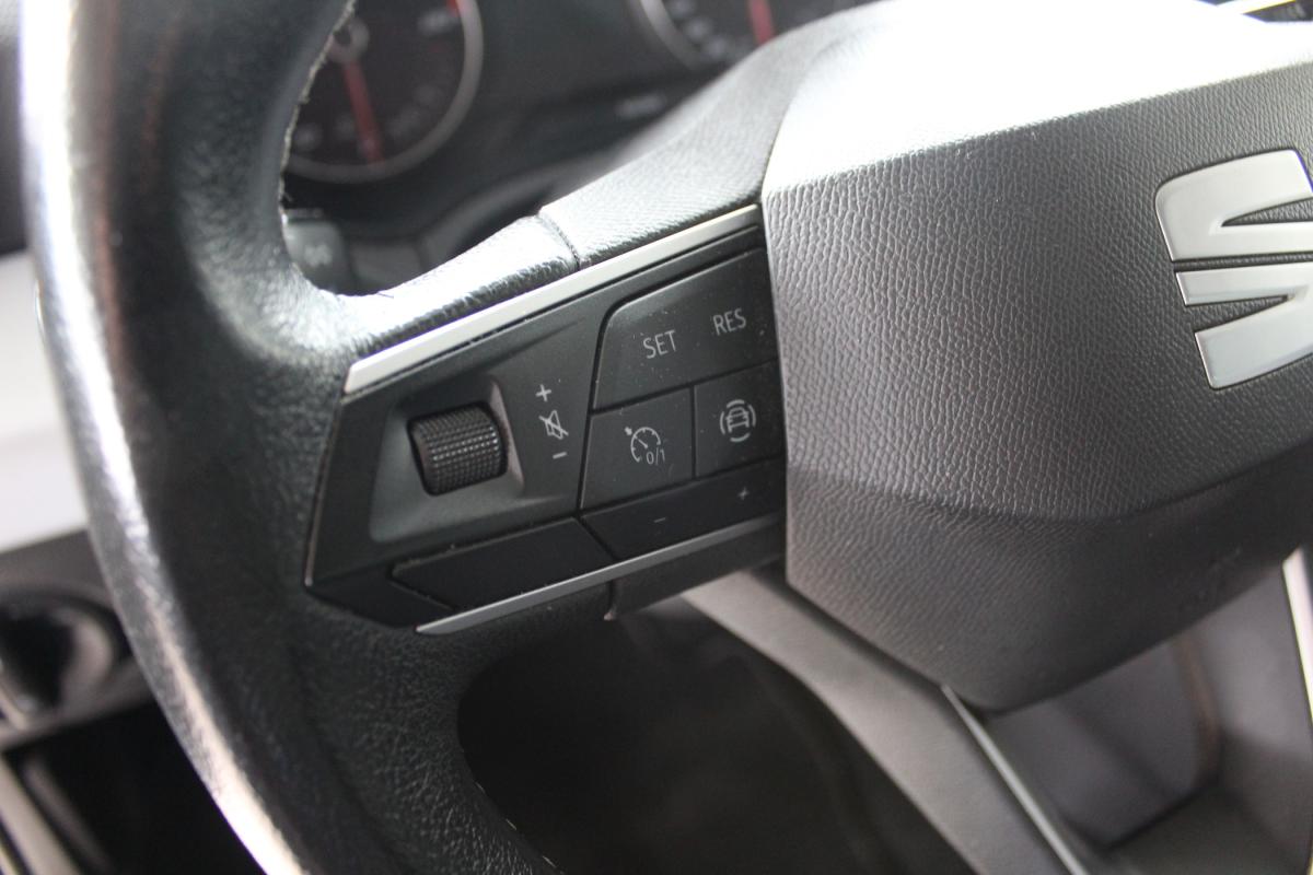 seat-arona-2022-gasolina-999cc