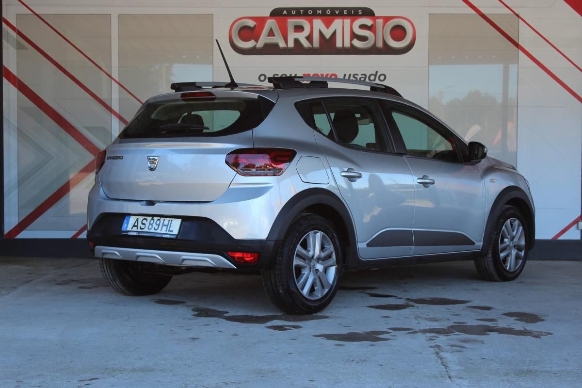 dacia-sandero-2022-gasolina-999cc