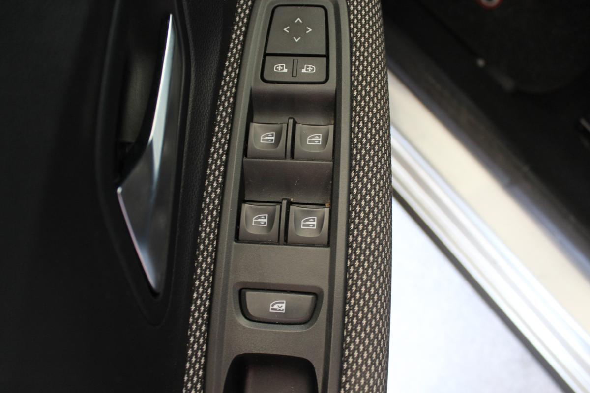 dacia-sandero-2022-gasolina-999cc
