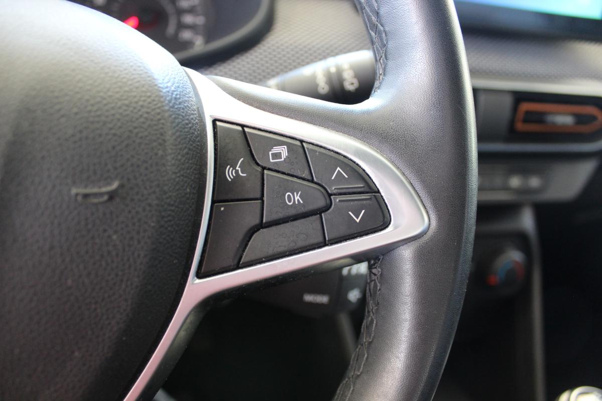 dacia-sandero-2022-gasolina-999cc