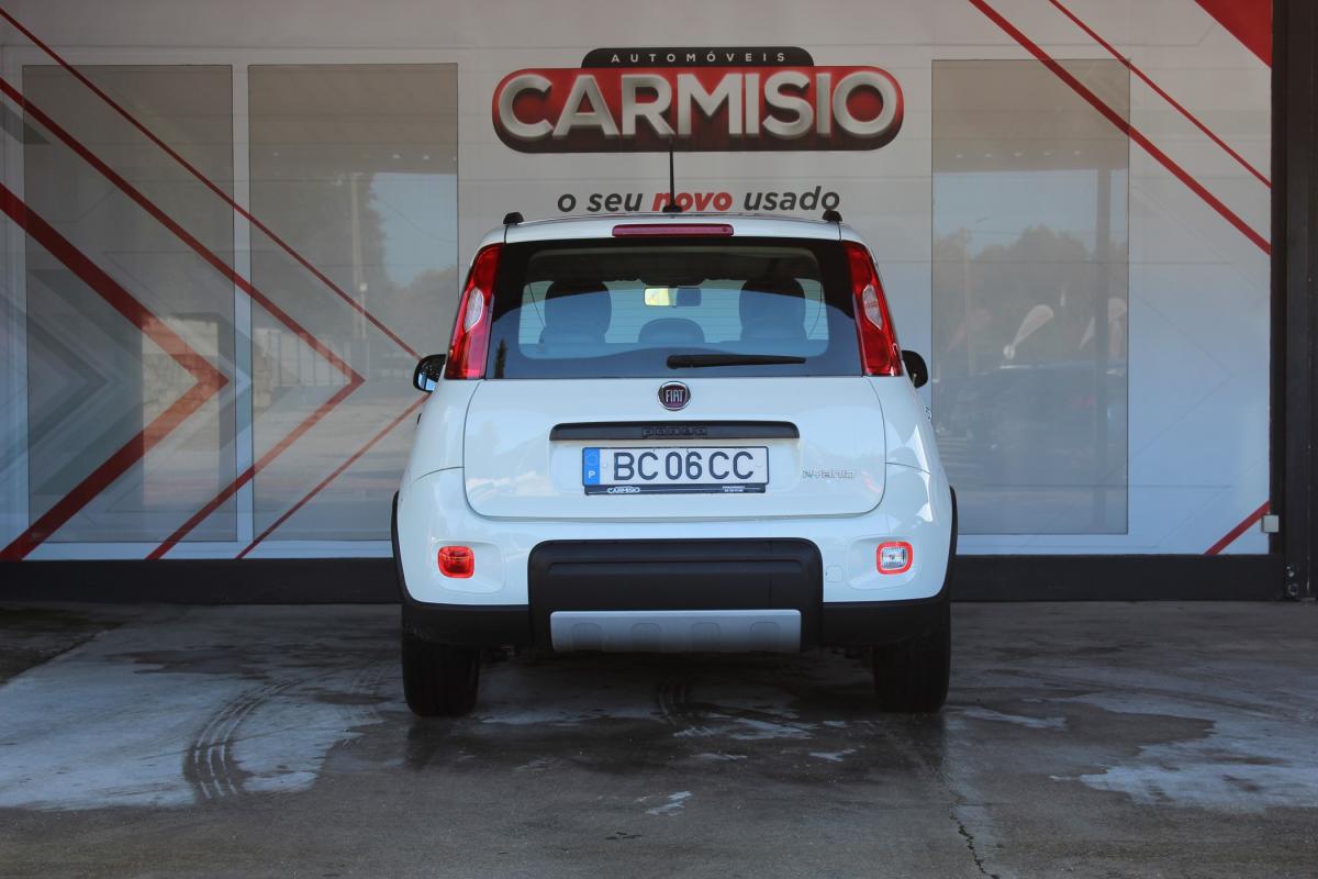 fiat-panda-2023-hibrido-a-gasolina-999cc