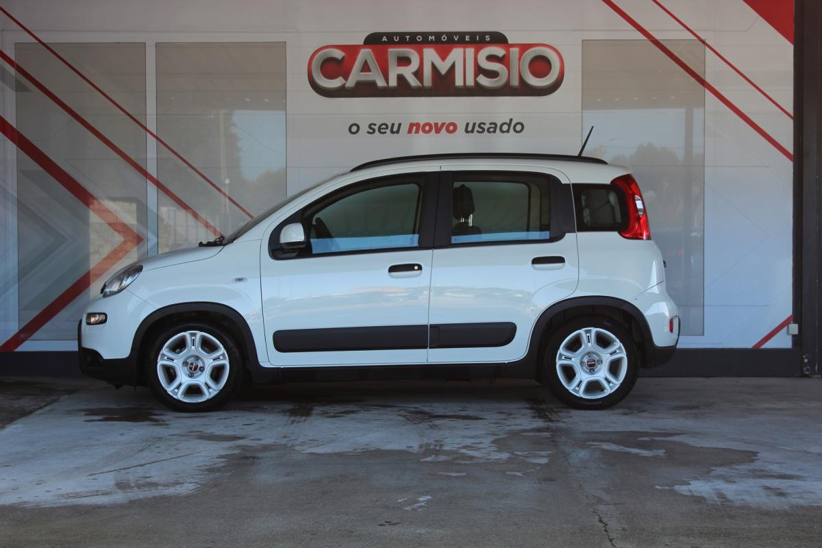 fiat-panda-2023-hibrido-a-gasolina-999cc