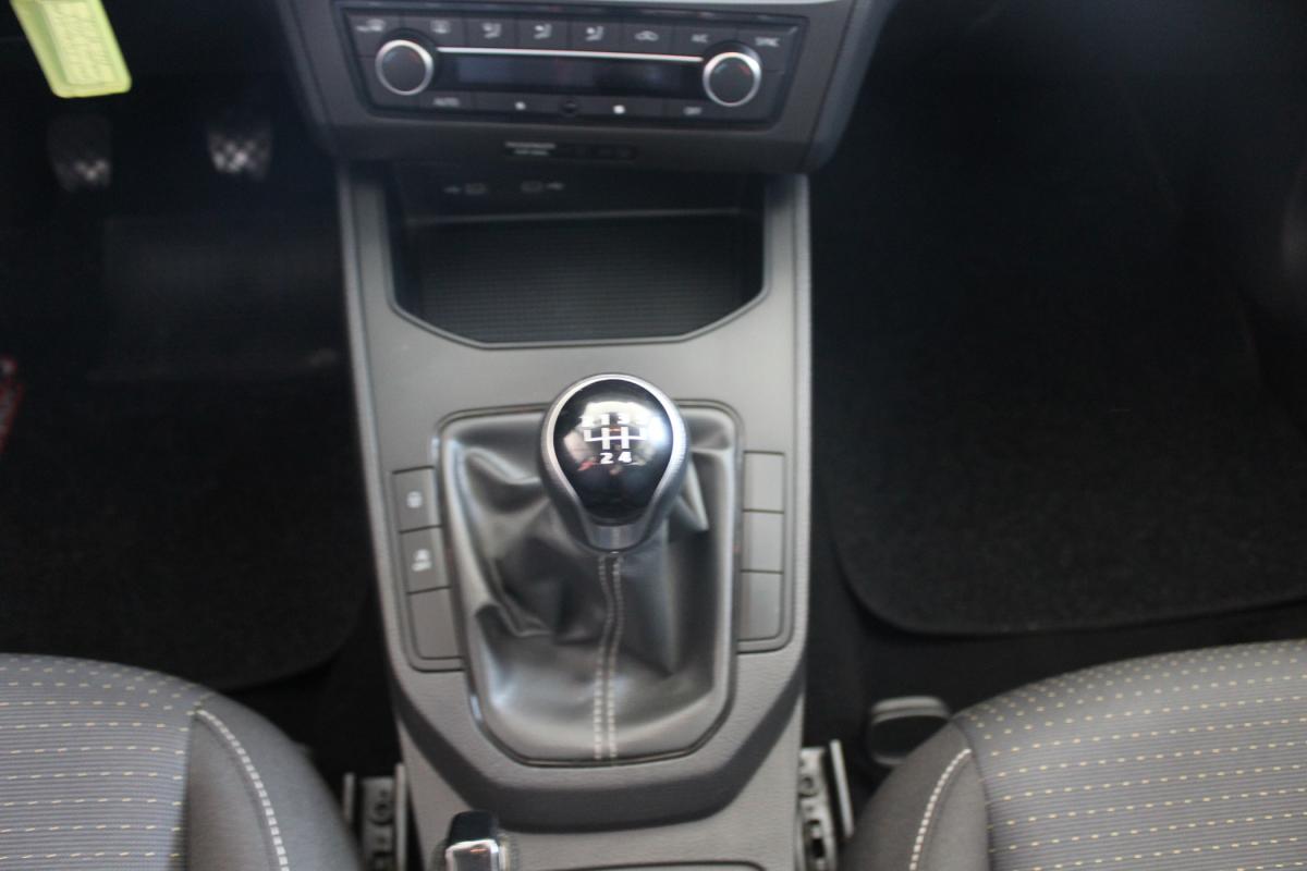 seat-ibiza-2022-gasolina-999cc