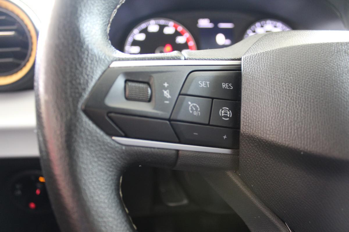seat-ibiza-2022-gasolina-999cc