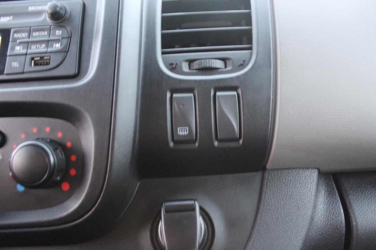 renault-trafic-2019-diesel-1598cc
