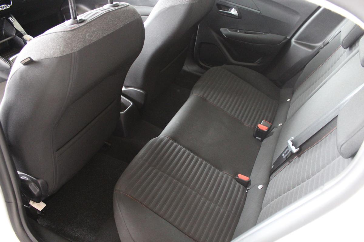 peugeot-208-2022-gasolina-1199cc
