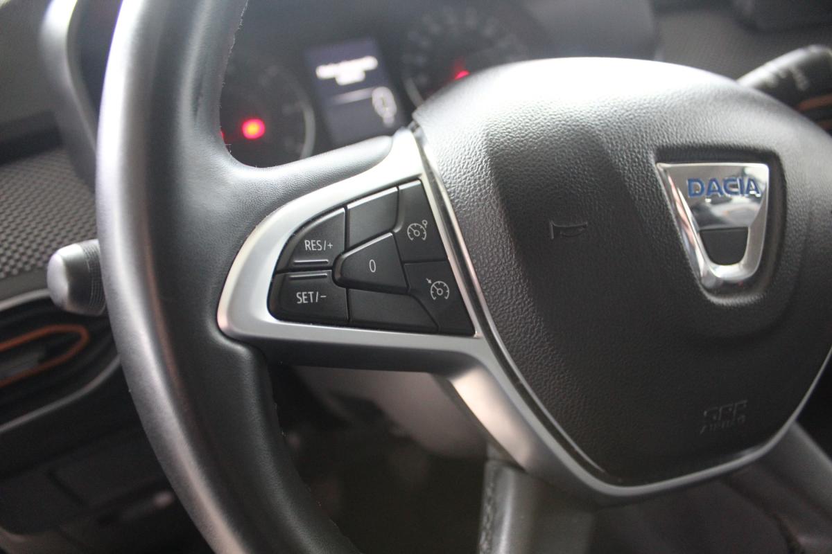 dacia-sandero-2022-gasolina-999cc