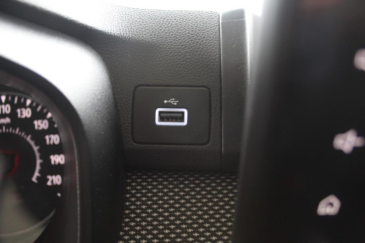 dacia-sandero-2022-gasolina-999cc
