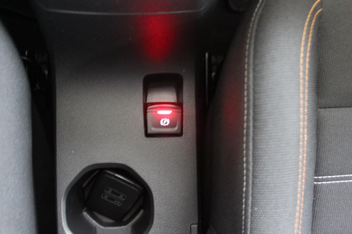 dacia-sandero-2022-gasolina-999cc