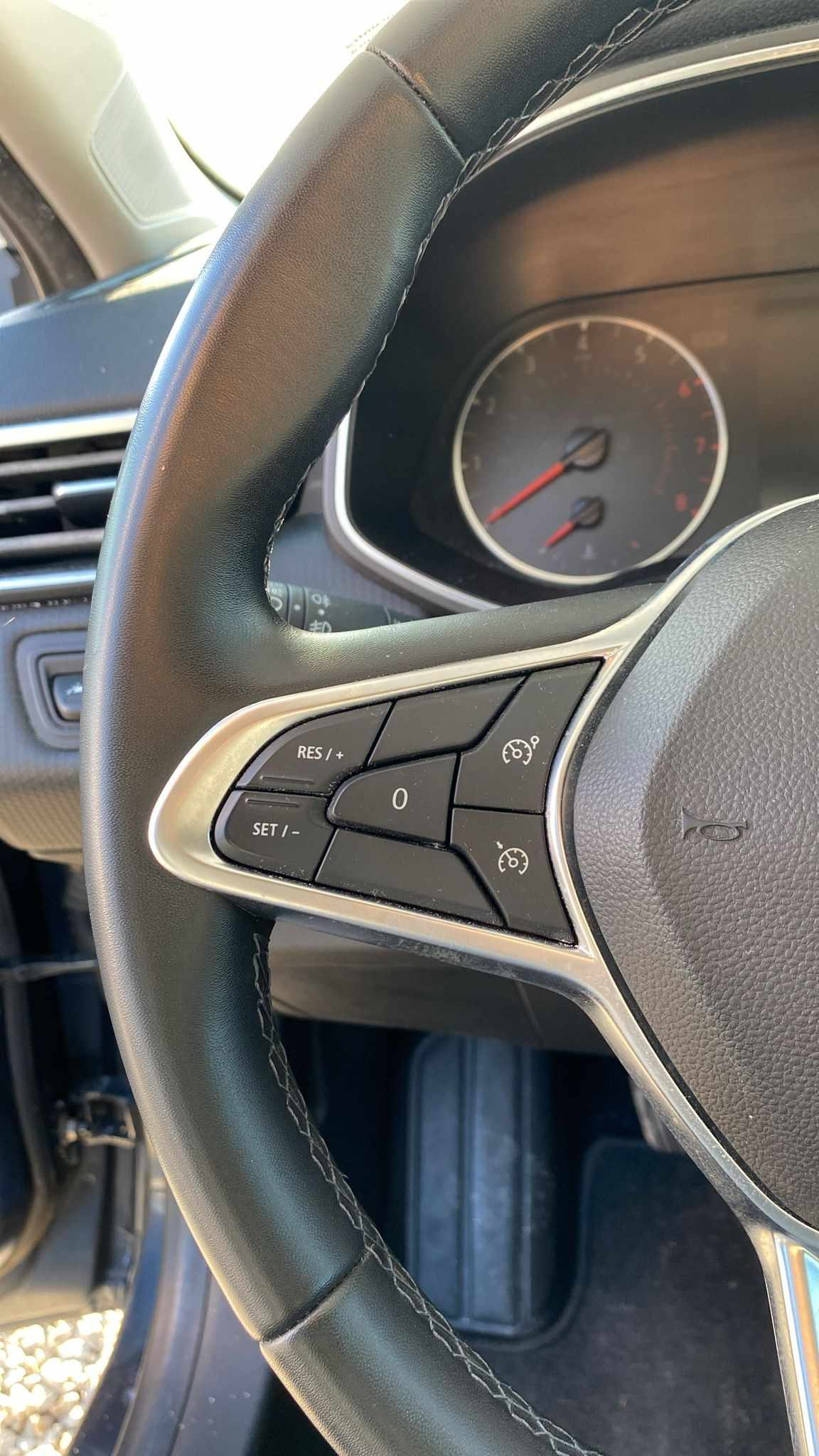 renault-clio-2020-gasolina-999cc