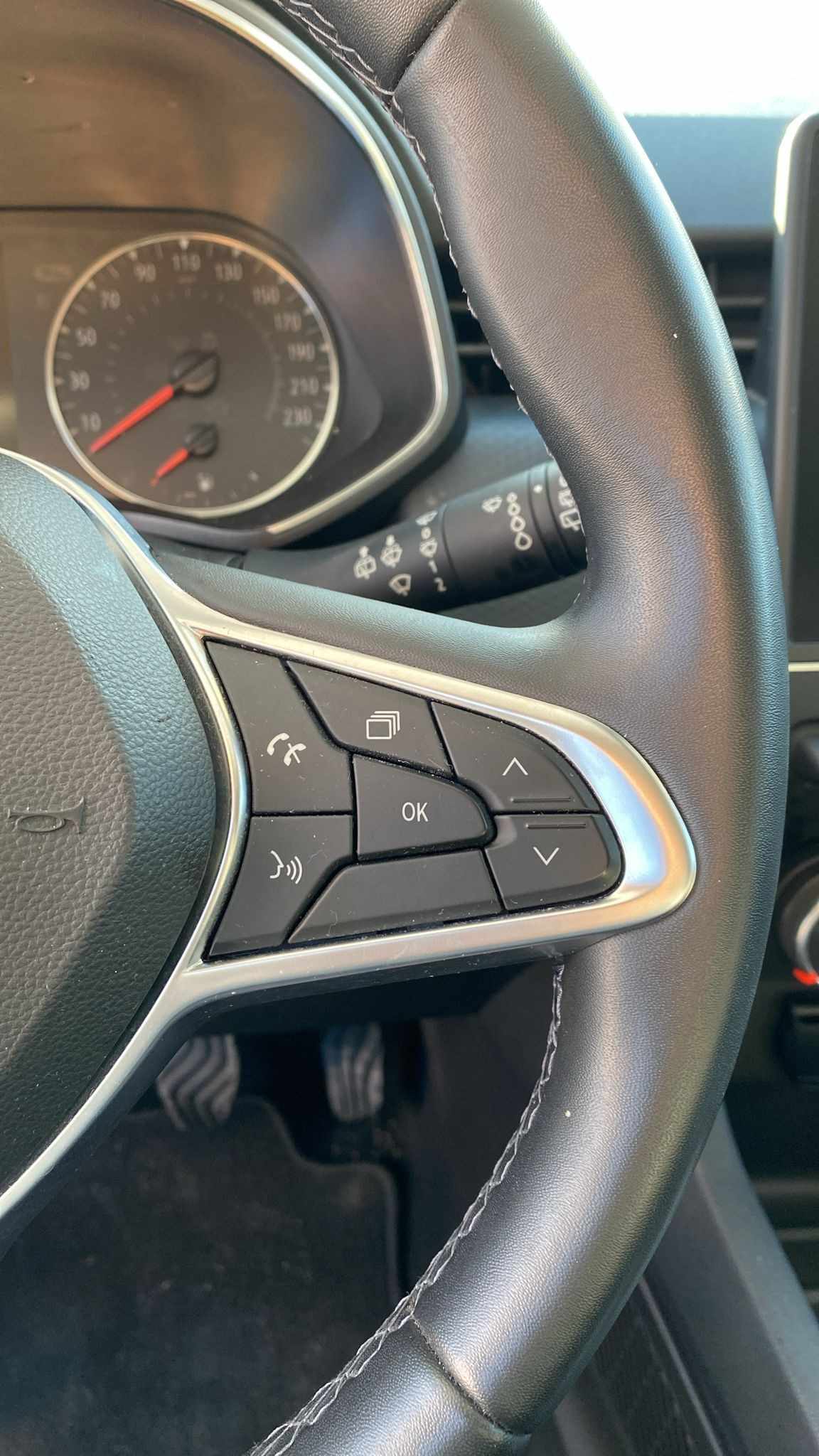 renault-clio-2020-gasolina-999cc