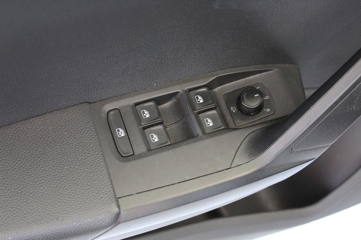 seat-ibiza-2022-gasolina-999cc