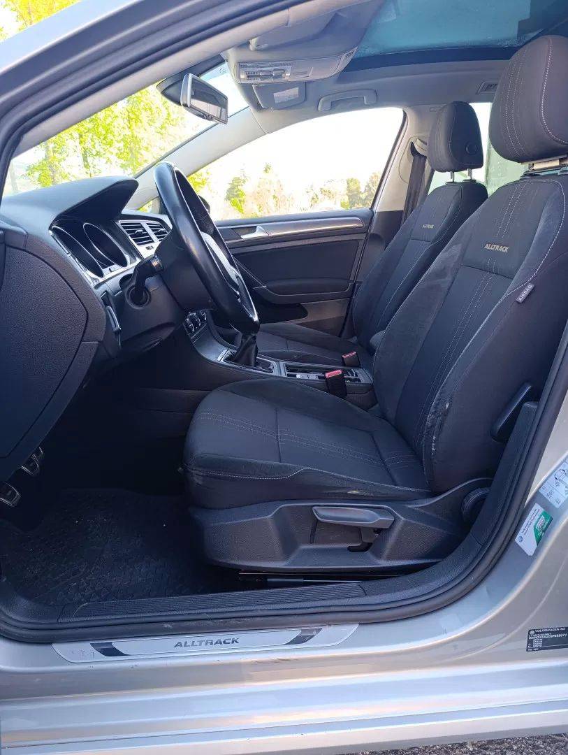 volkswagen-golf-variant-2017-diesel-1598cc