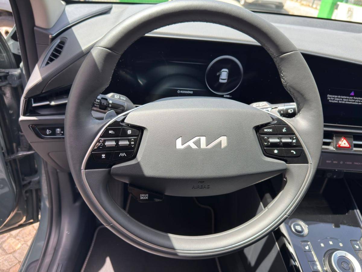 kia-niro-2025-hibrido-1580cc